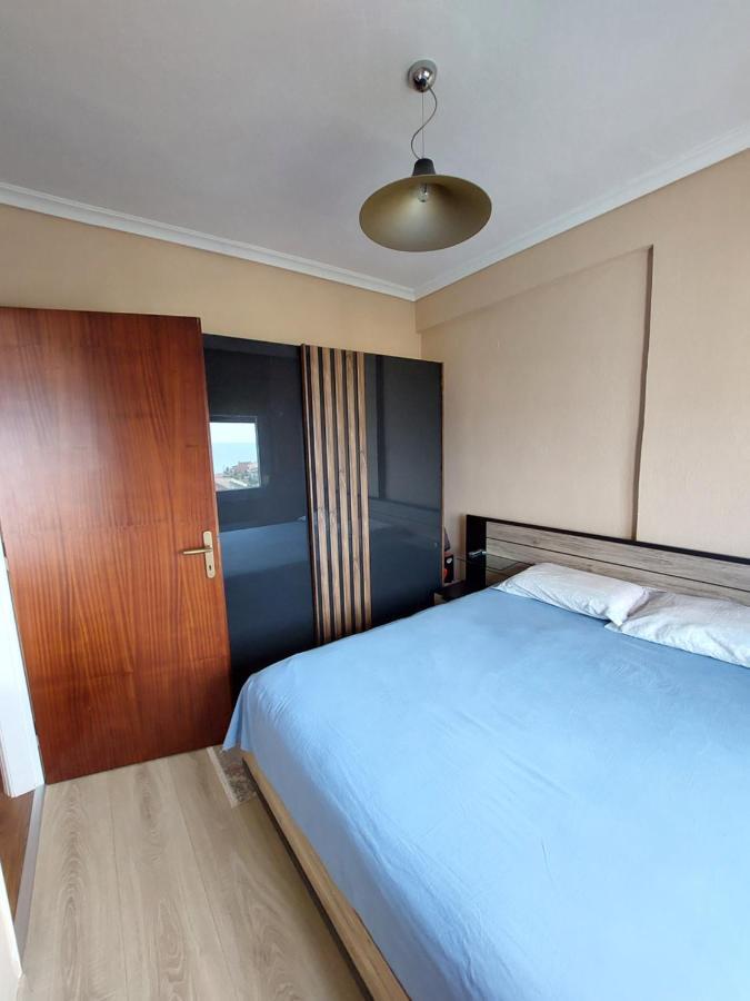 Bright View Apartment PalaiónTsiflíkion Dış mekan fotoğraf